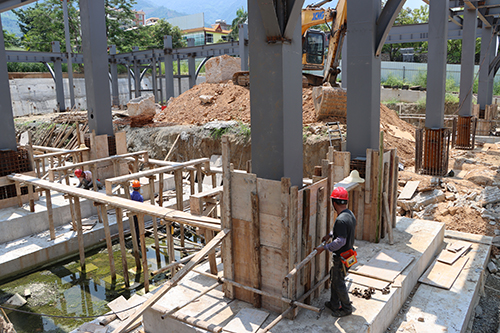 戛洒山岳技能培训设施建设项目正在推进.jpg