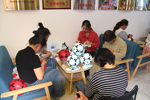 峨山多措并举促就业擦亮民生幸福底色.jpg
